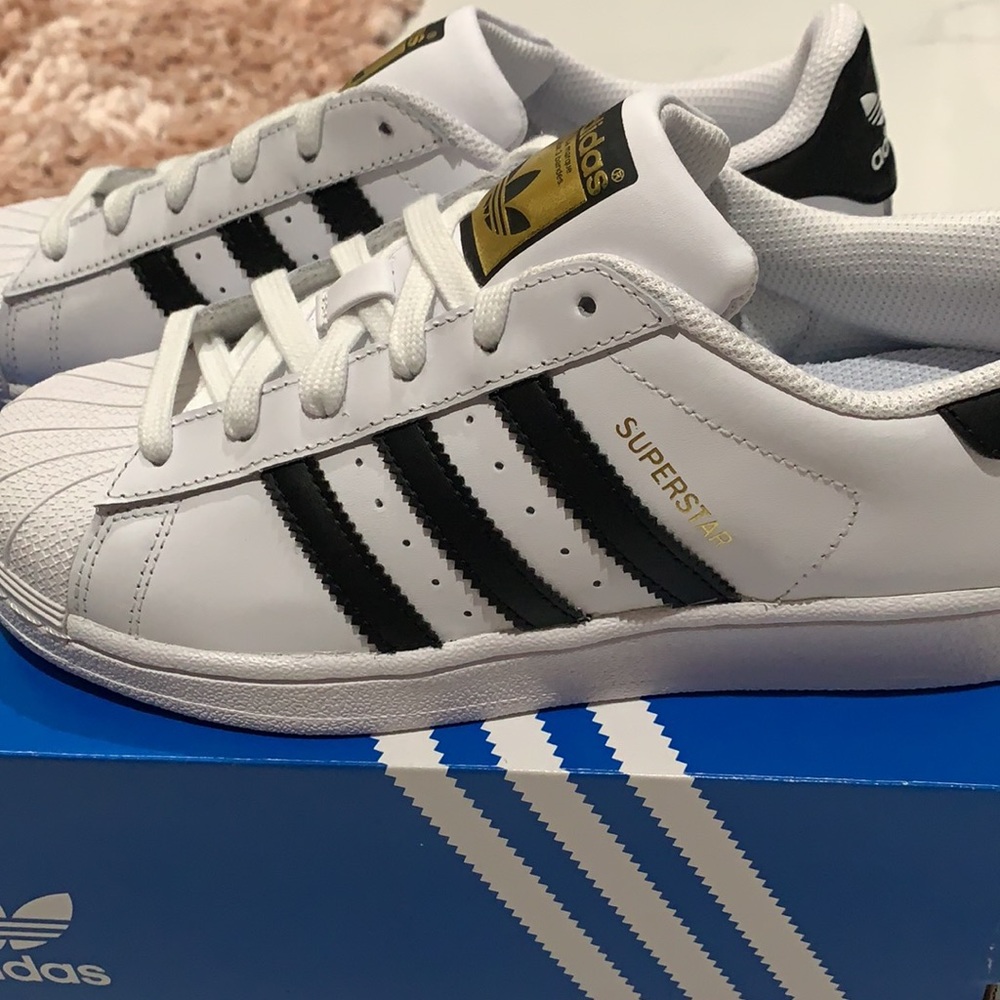 Adidas superstar